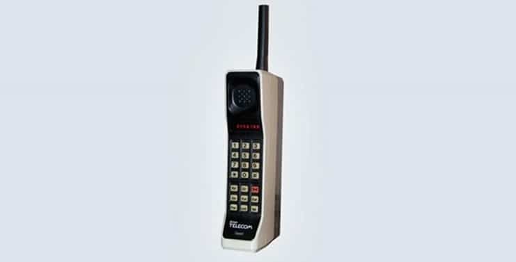 DynaTAC 800X - primeiro celular da Motorola